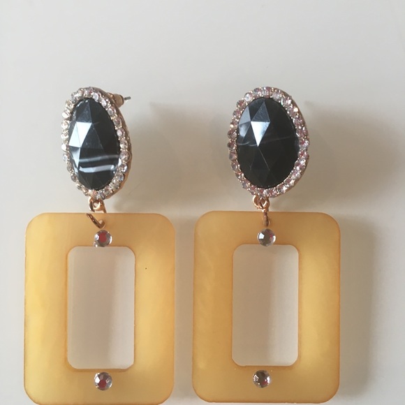 LAST ONE !!Statement yellow earrings - Picture 4 of 5